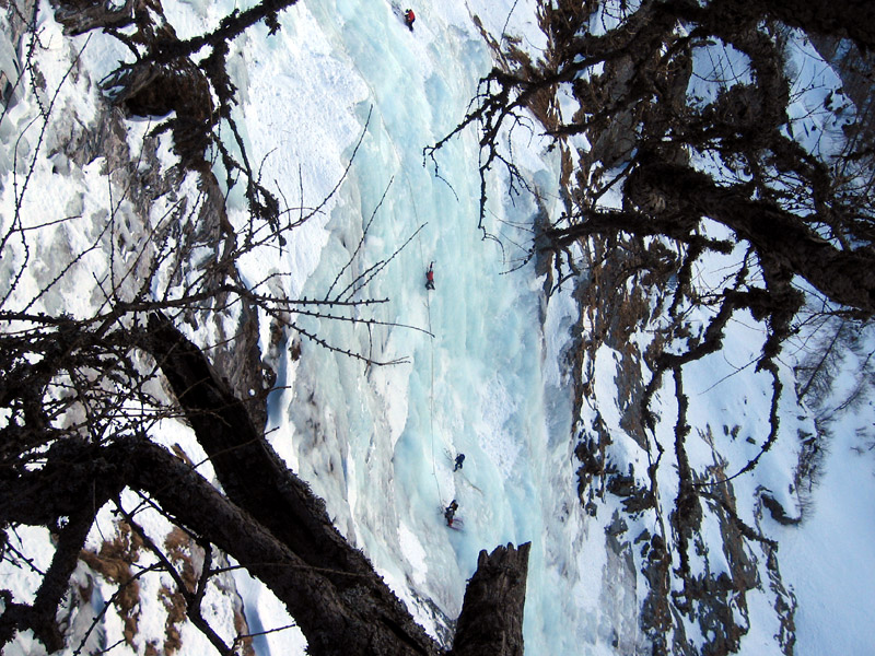 Salto del Nido, Val Febbraro