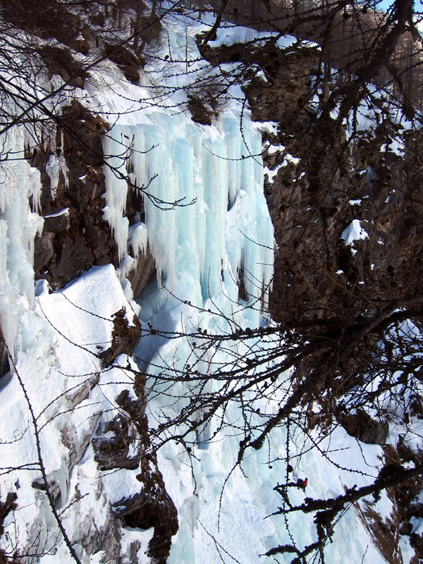 Salto del Nido, Val Febbraro