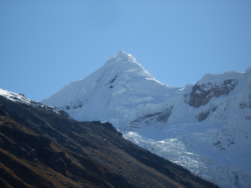 Nevado Tocllaraju