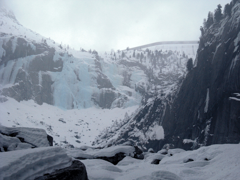 Albigna: Il Candelone, variante della grotta Albigna: Il Candelone, variante della grotta