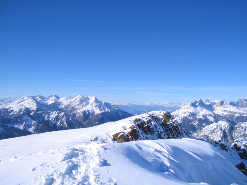 scialpinismo a cima Lastei scialpinismo a cima Lastei