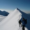 La sottile cresta del Castore in una splendida giornata di fine luglio...